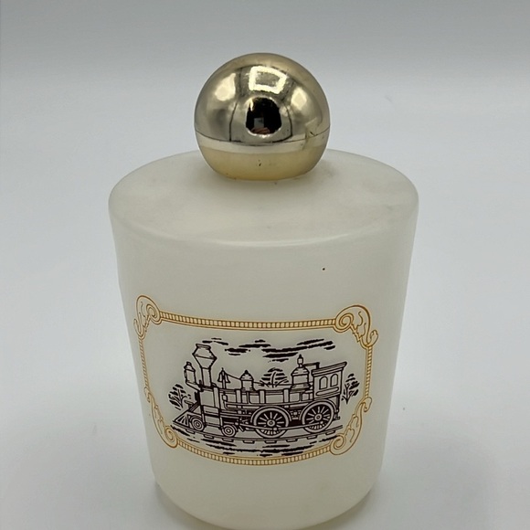 AVON TRAIN SHAVING MUG WITH EMPTY AFTERSHAVE CONTAINER - Picture 8 of 10